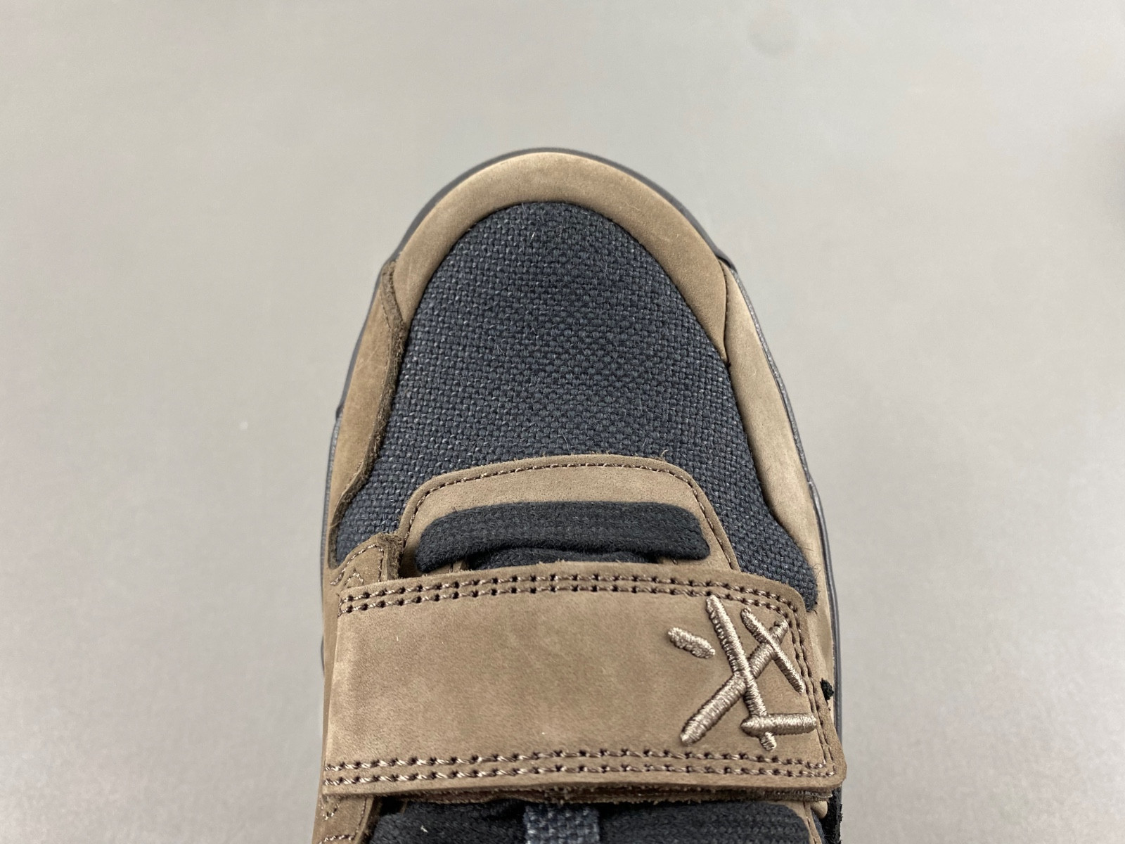 travis scott x jordan cut the check