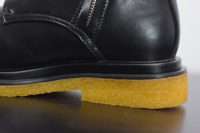 Bo*te*ga ve*ne*ta sneaker