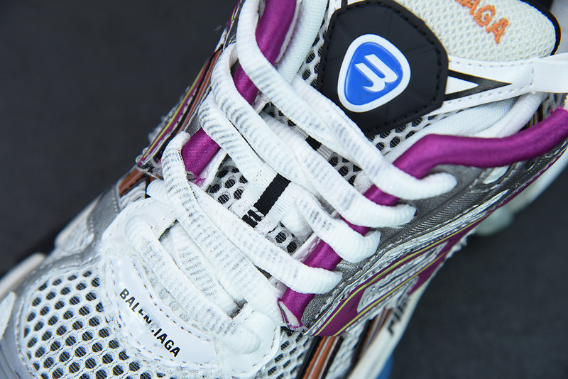 Ba*len*cia*ga runner sneaker