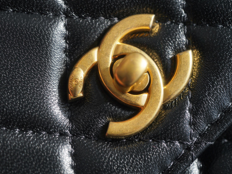 chanel purse