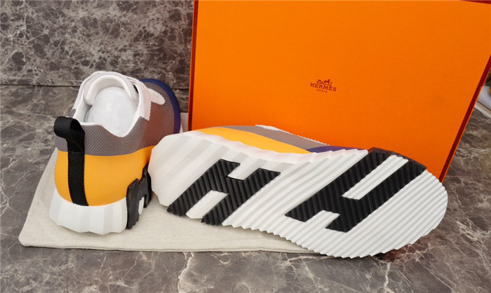 H**mes sneaker