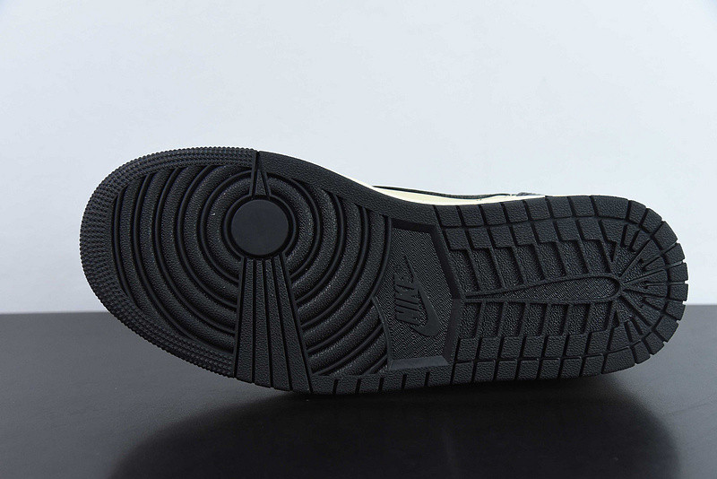 travis scott x air jordan 1 low og “pale vanilla” dm7866-201