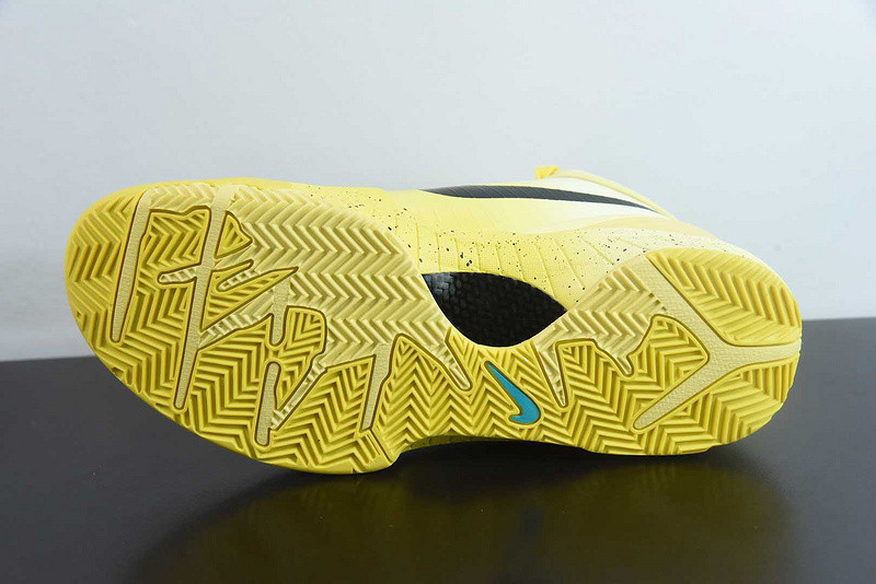 Nike Kobe 4 Protro "CHBL" IH0587-700