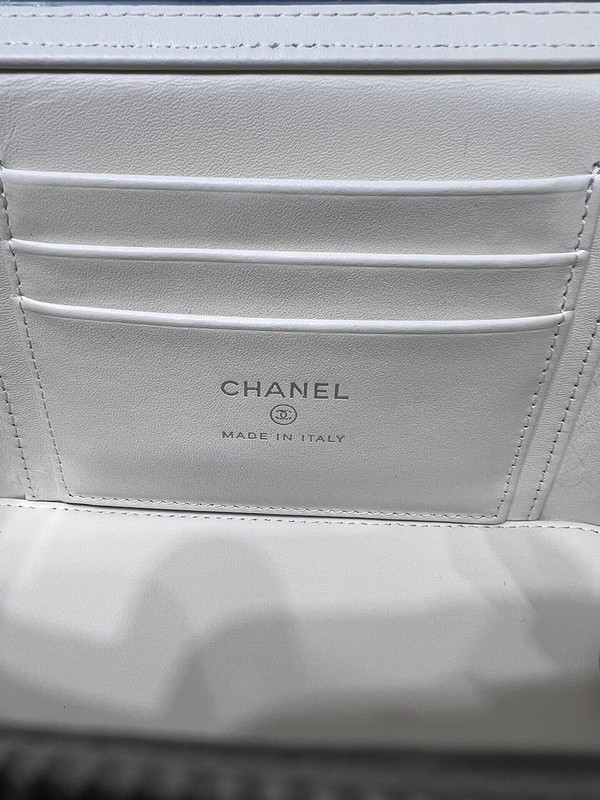 chanel purse