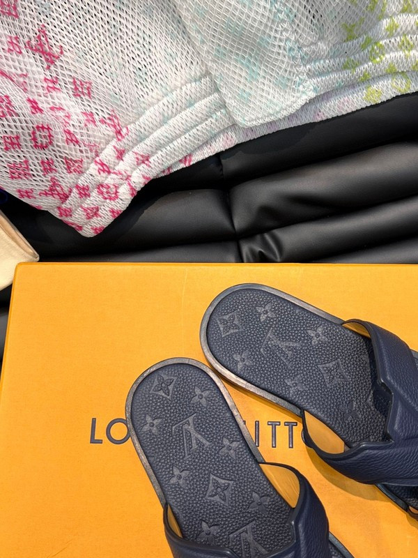 lvt sandals