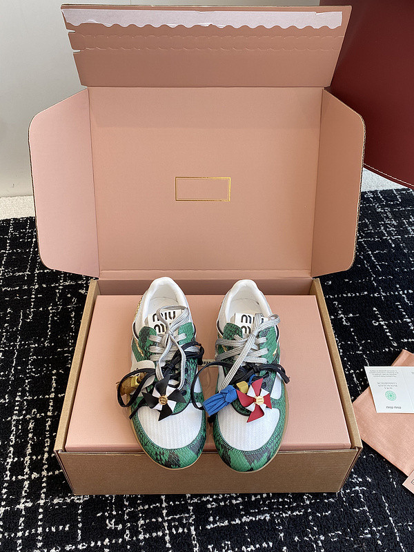 MIUMIU SNEAKER