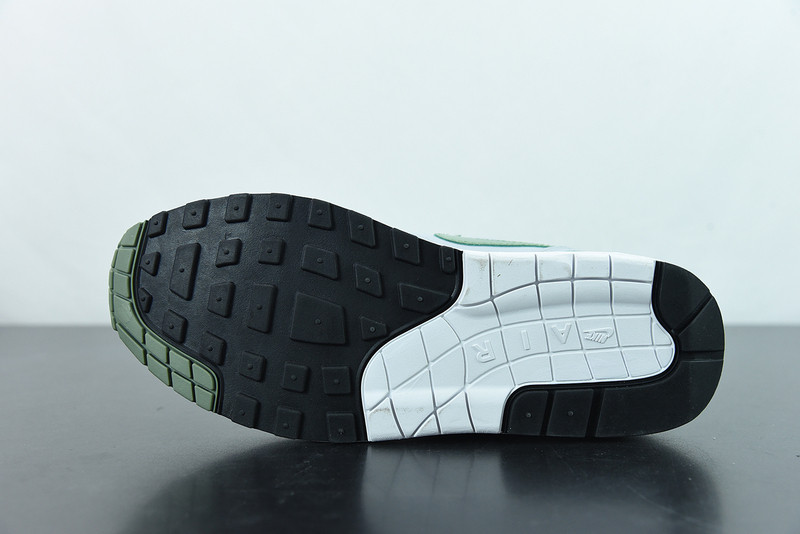 nike air max 1 premium