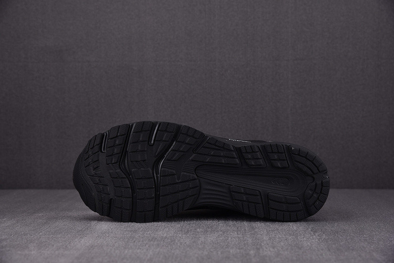 As*ic*s kiko kostadinov x gel korika